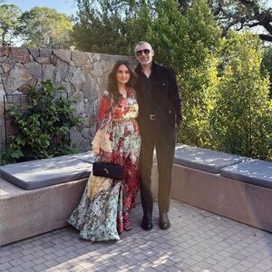 Excellent condition! Alice + Olivia maxi dress